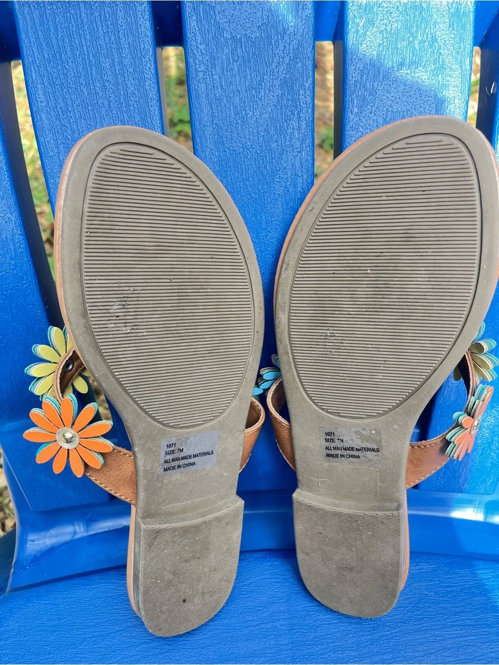 Kate Park Brown Sandals with Multicolor Daisy Accents